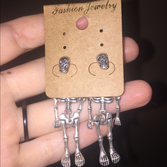 Skeleton Shaped Drop Earrings - Picture 2 of 3